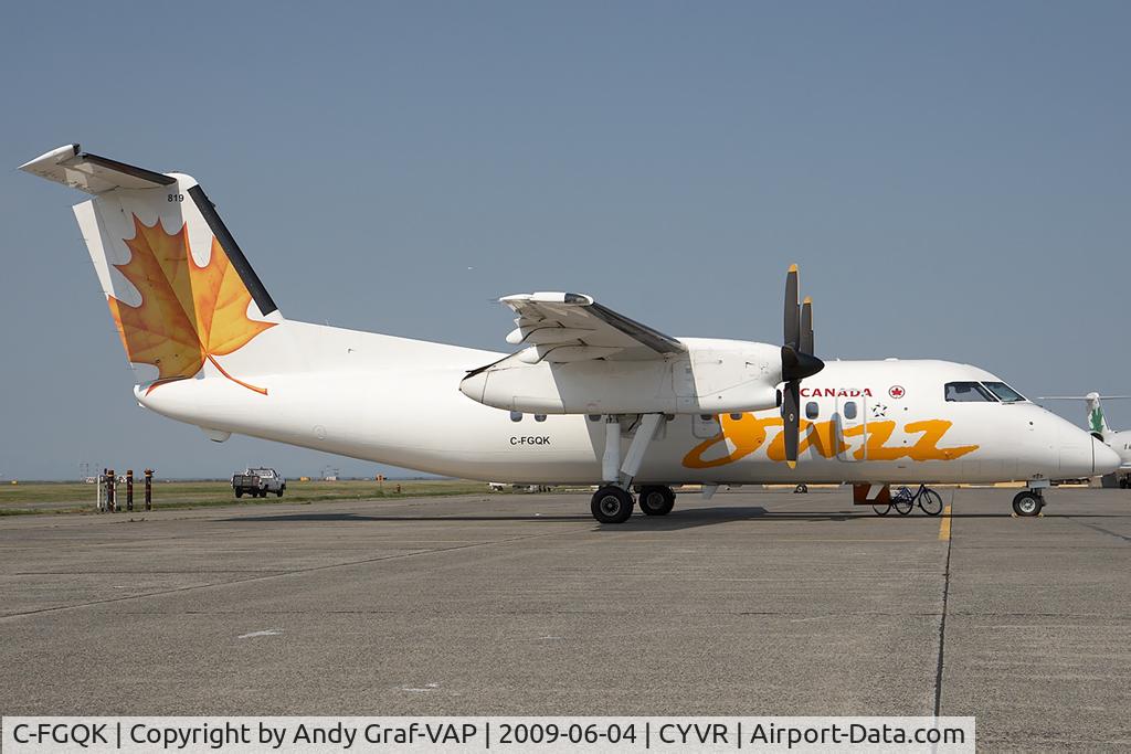C-FGQK, 1989 De Havilland Canada DHC-8-102 Dash 8 C/N 193, JAZZ DHC 8-100