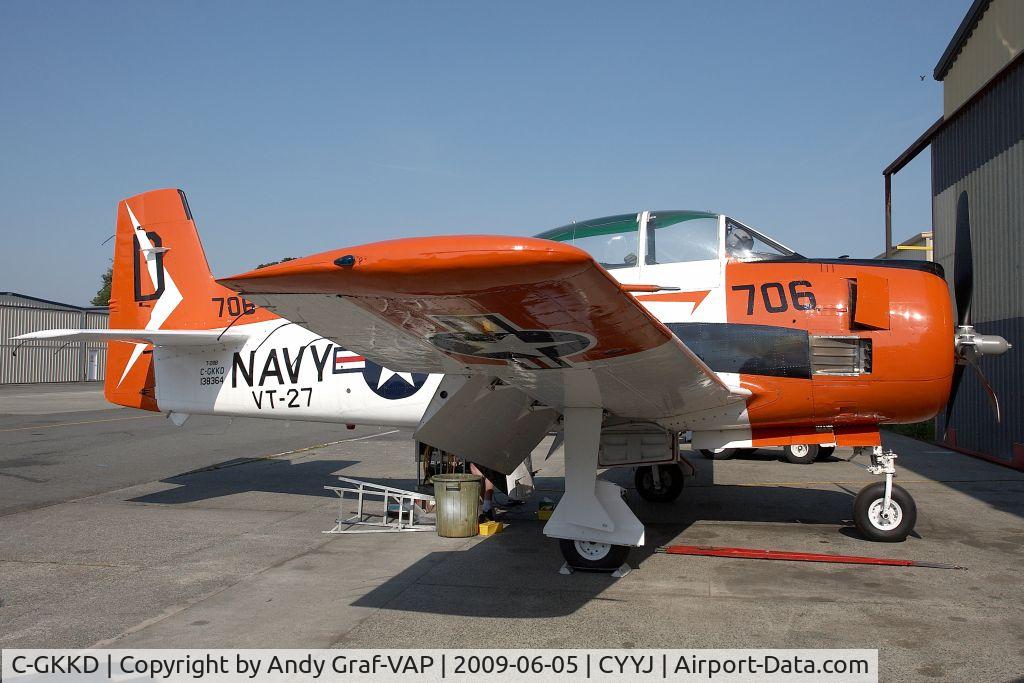 C-GKKD, 1954 North American T-28B Trojan C/N 200-435, North American T-28