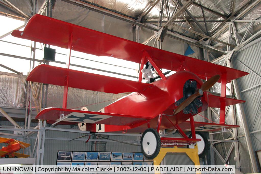 UNKNOWN, Fokker DR1 Triplane C/N Unknown, Fokker DR1 Triplane