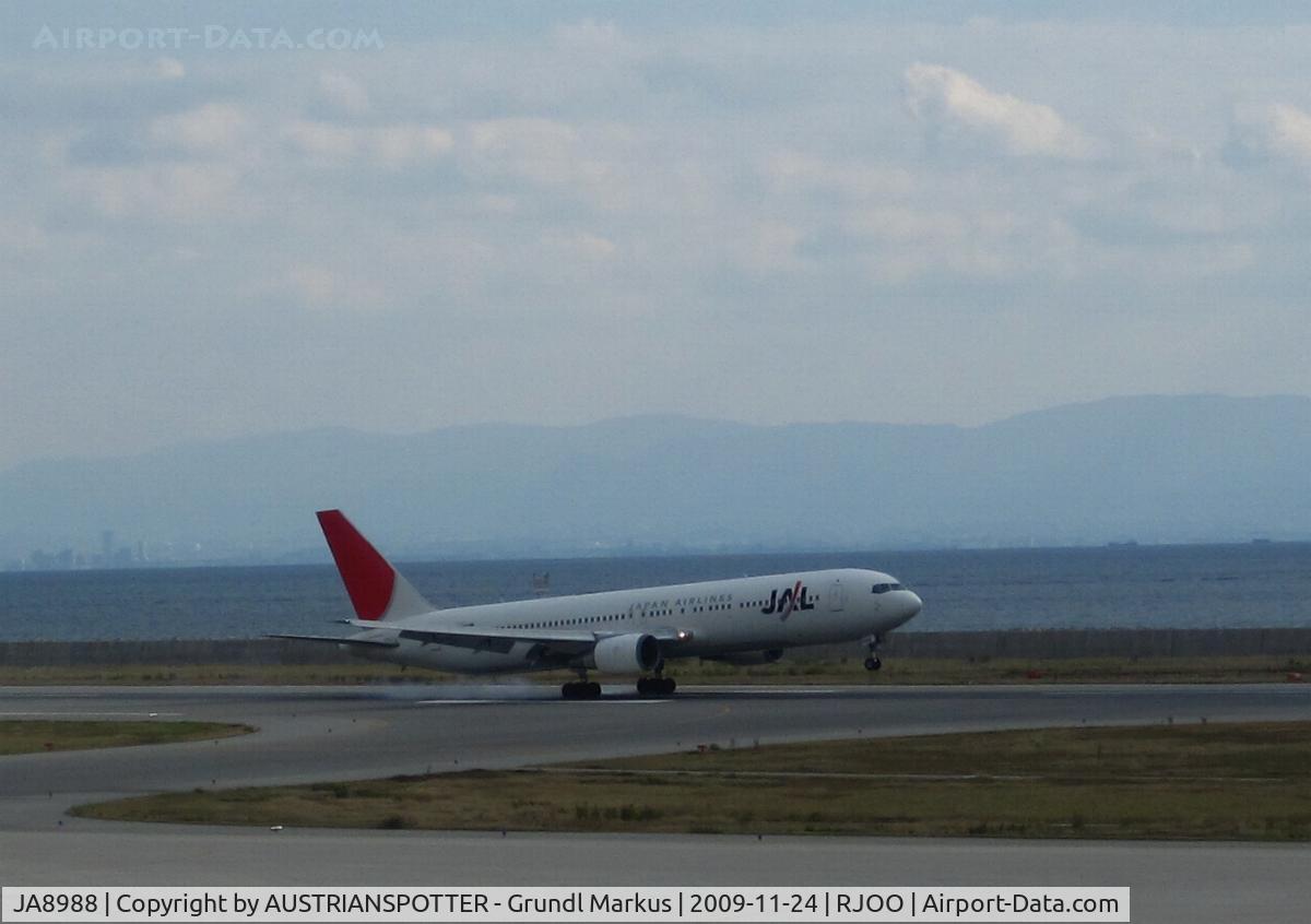JA8988, Boeing 767-346 C/N 29863, JAL Airlines