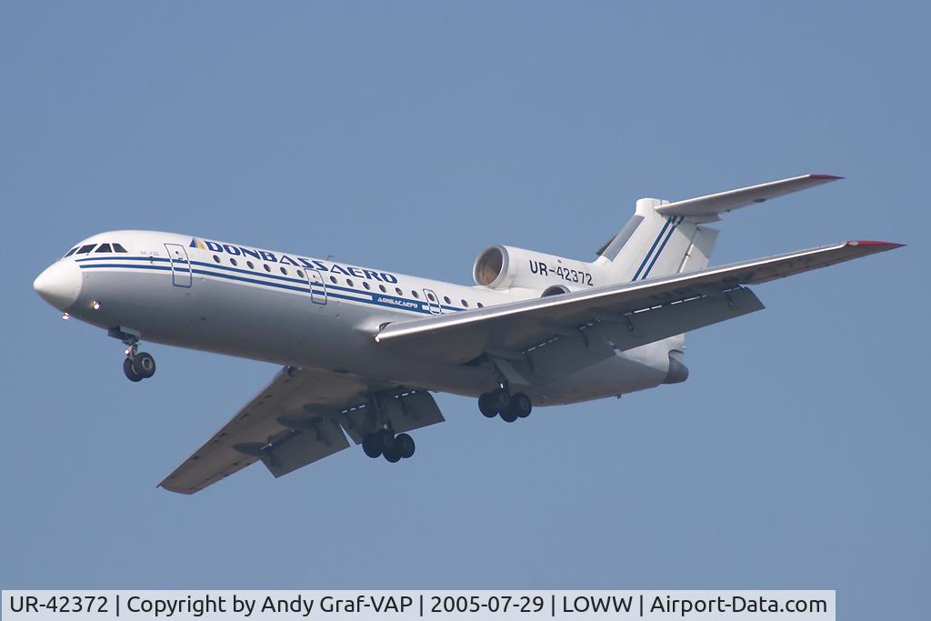 UR-42372, Yakovlev Yak-42D C/N 4520423914266, Donbassaero Y42