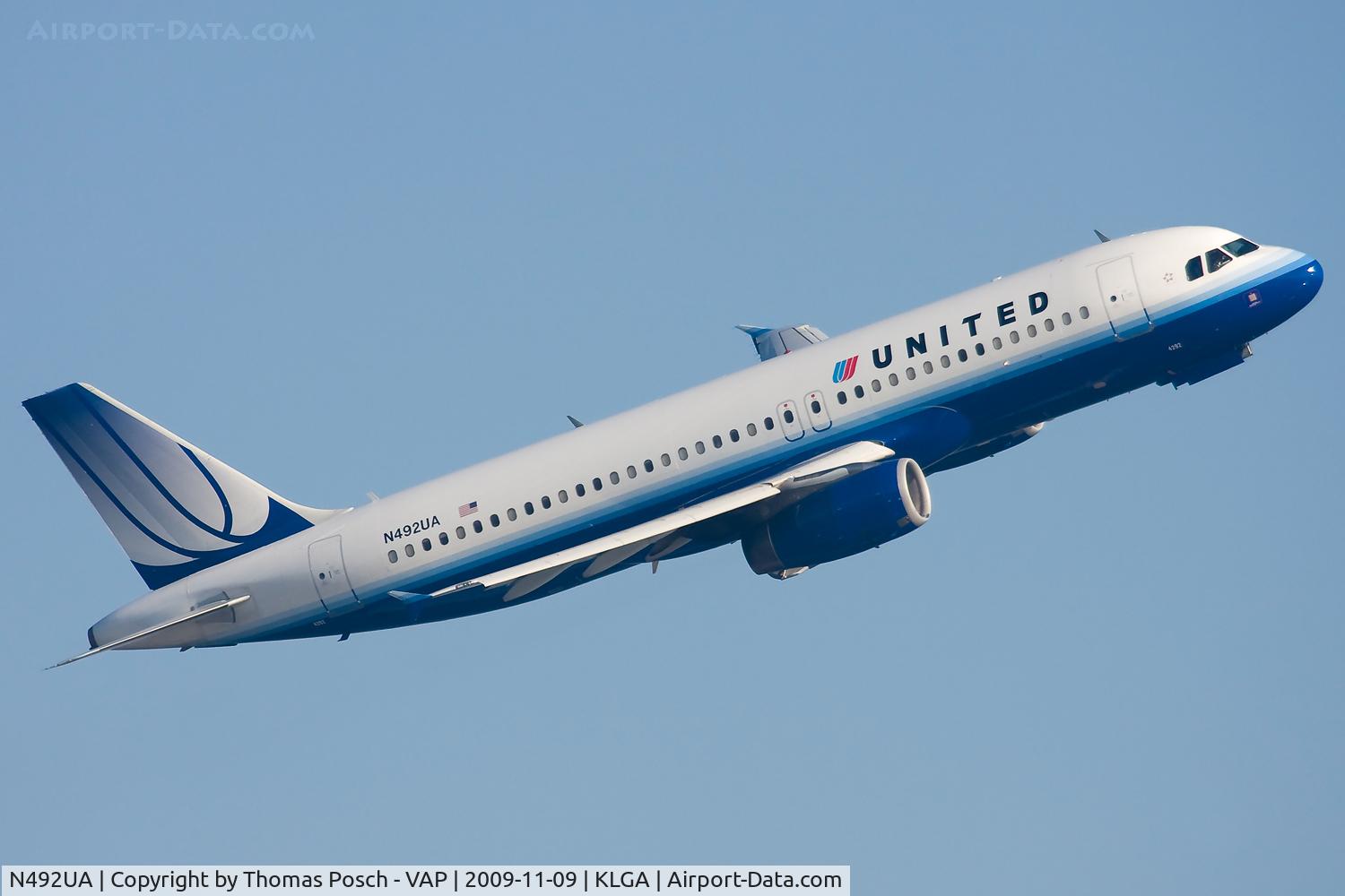 N492UA, 2002 Airbus A320-232 C/N 1755, United Airlines