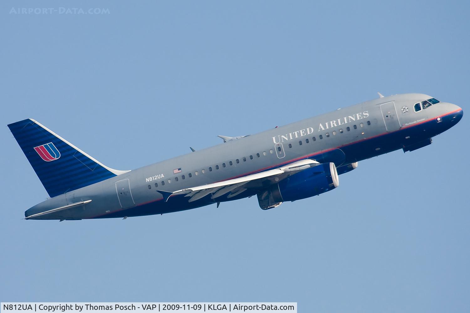 N812UA, 1998 Airbus A319-131 C/N 850, United Airlines