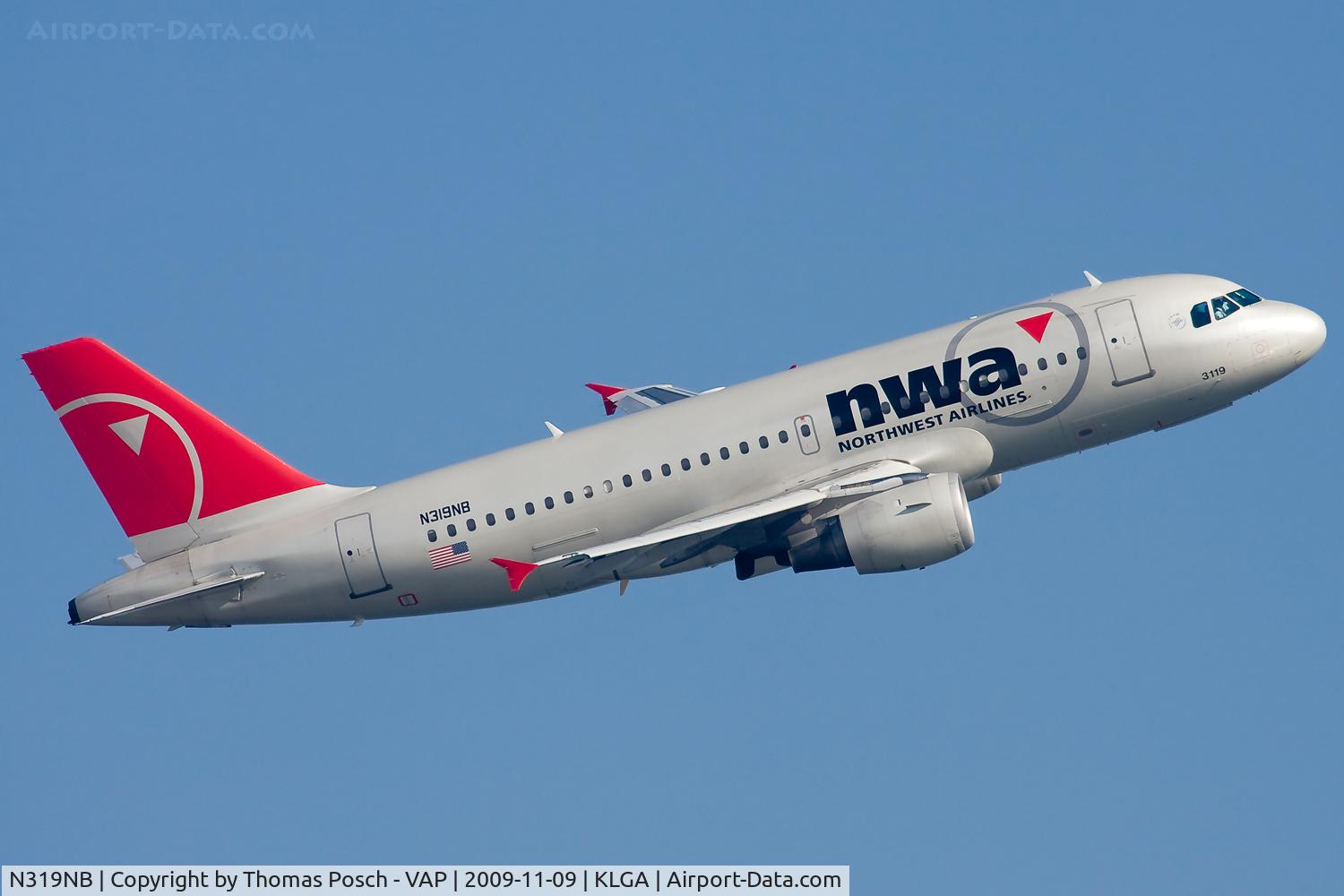 N319NB, 2000 Airbus A319-114 C/N 1346, Northwest Airlines