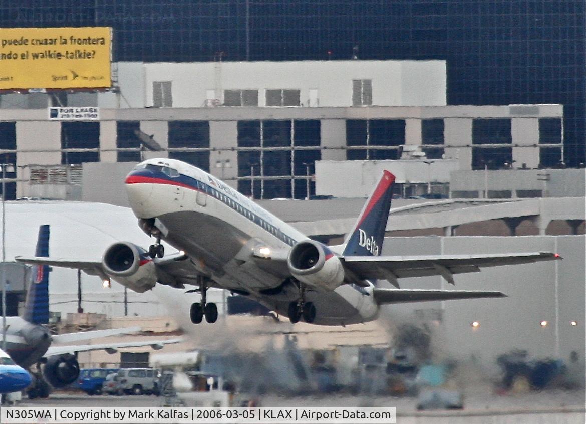 N305WA, 1985 Boeing 737-347 C/N 23346, Delta Airlines Boeing 737-347, 25R departure KLAX.