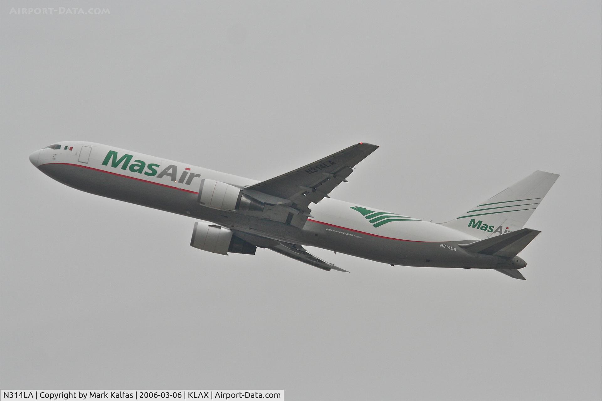 N314LA, 2001 Boeing 767-316F C/N 32573, MAS AIR Boeing 767-316F, 25L departure KLAX.