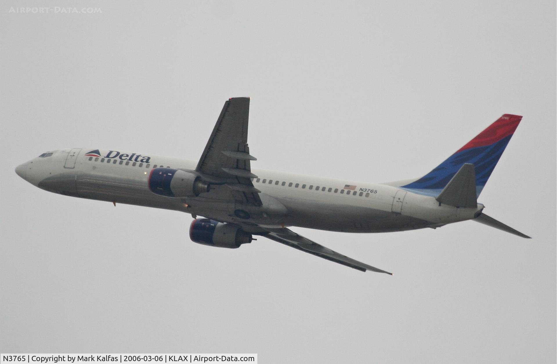 N3765, 2001 Boeing 737-832 C/N 30819, Delta Airlines Boeing 737-832, 25R departure KLAX.