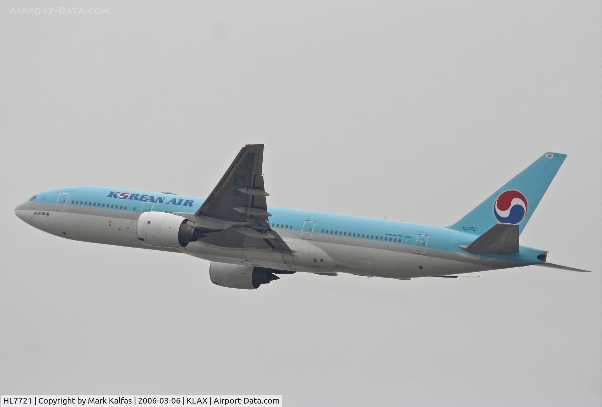 HL7721, Boeing 777-2B5/ER C/N 33727, Korean Airlines Boeing 777-2B5 (ER), 25R departure KLAX.