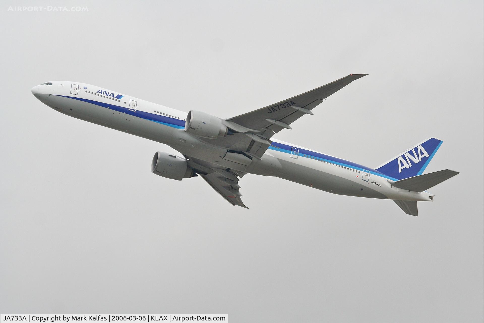 JA733A, 2005 Boeing 777-381/ER C/N 32648, ANA Boeing 777-381 (ER), 25R departure KLAX.
