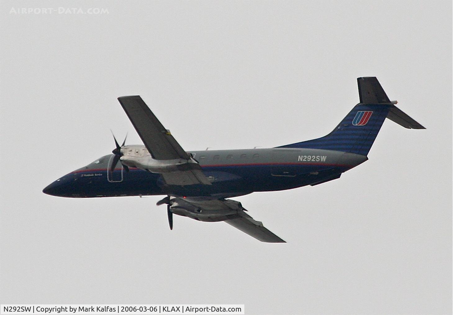 N292SW, 1996 Embraer EMB-120ER Brasilia C/N 120.319, SkyWest EMB-120ER, 25R departure KLAX.