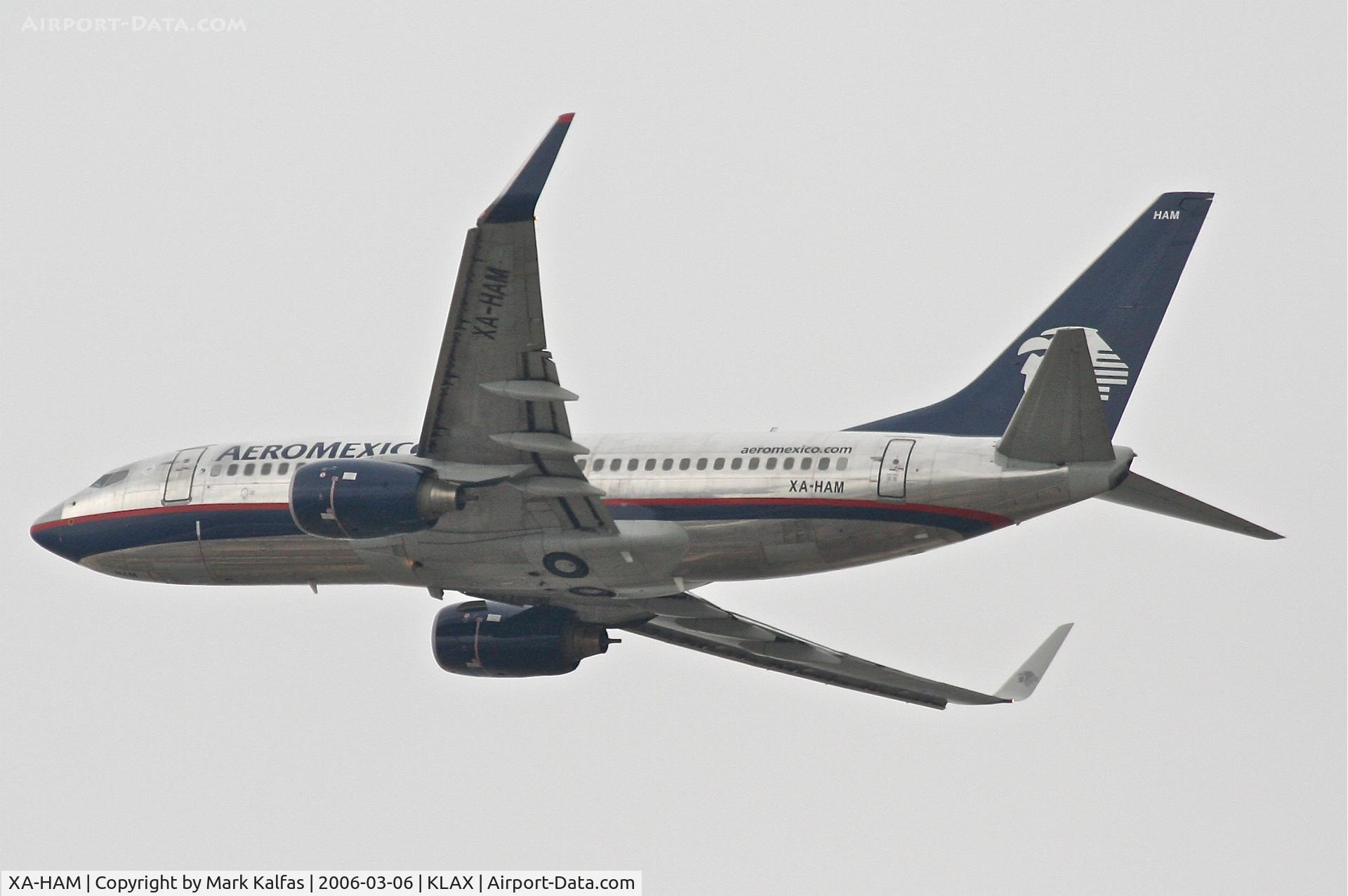 XA-HAM, 2004 Boeing 737-752 C/N 33789, Mexicana Boeing 737-752, 25R departure KLAX.