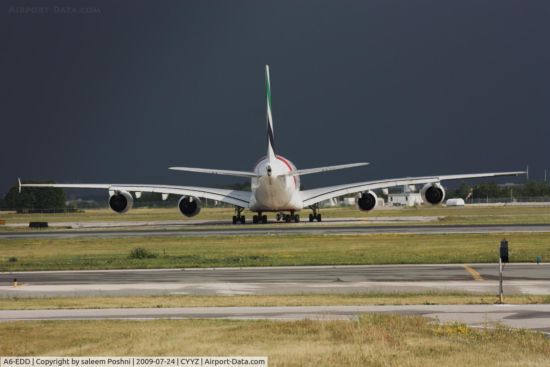 A6-EDD, 2008 Airbus A380-861 C/N 020, Emirate 241 turning on Hotel 4