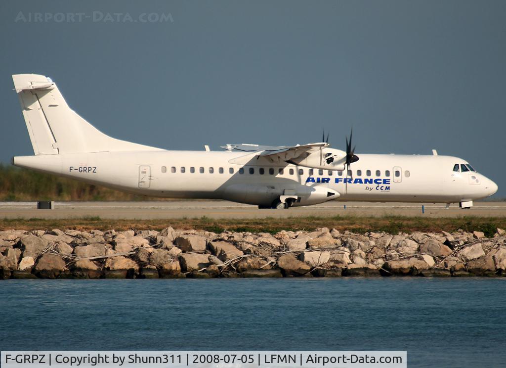 F-GRPZ, 2007 ATR 72-212A C/N 745, Taxiing for departure...