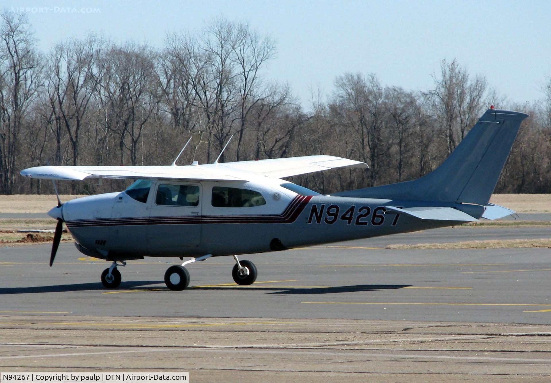 N94267, 1974 Cessna 210L Centurion C/N 21060571, At Downtown Shreveport.