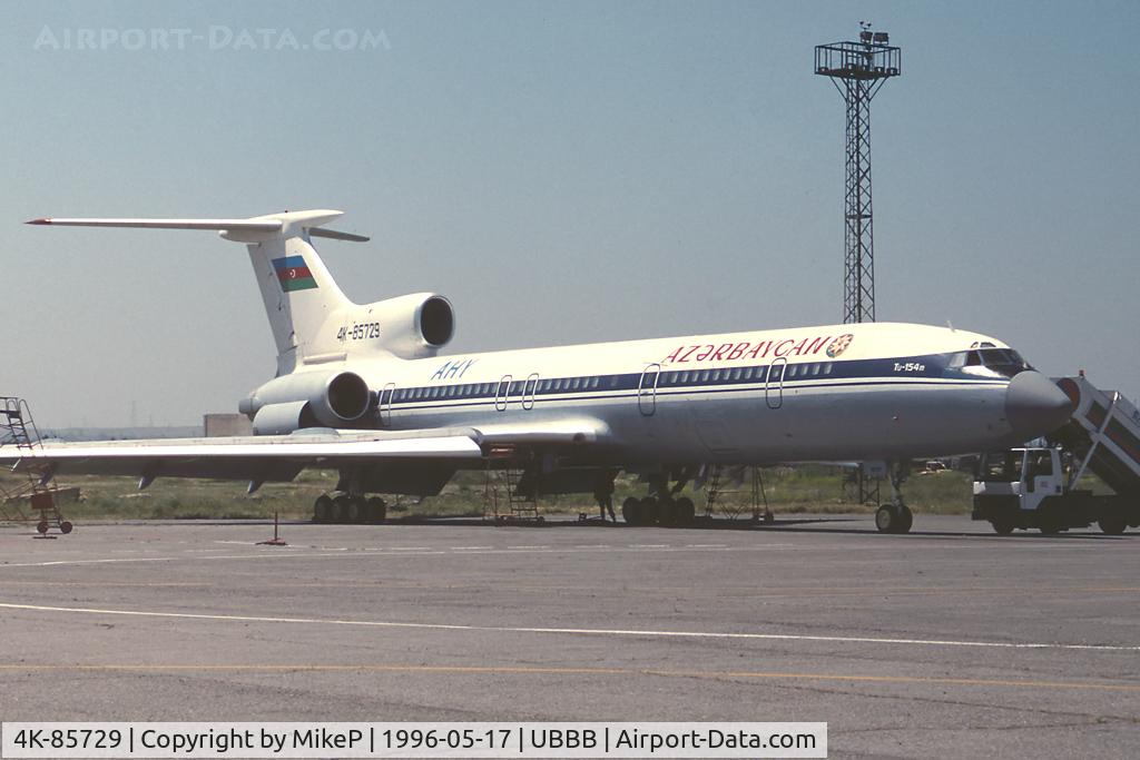 4K-85729, 1992 Tupolev Tu-154M C/N 92A911, Still in use in late 2009.