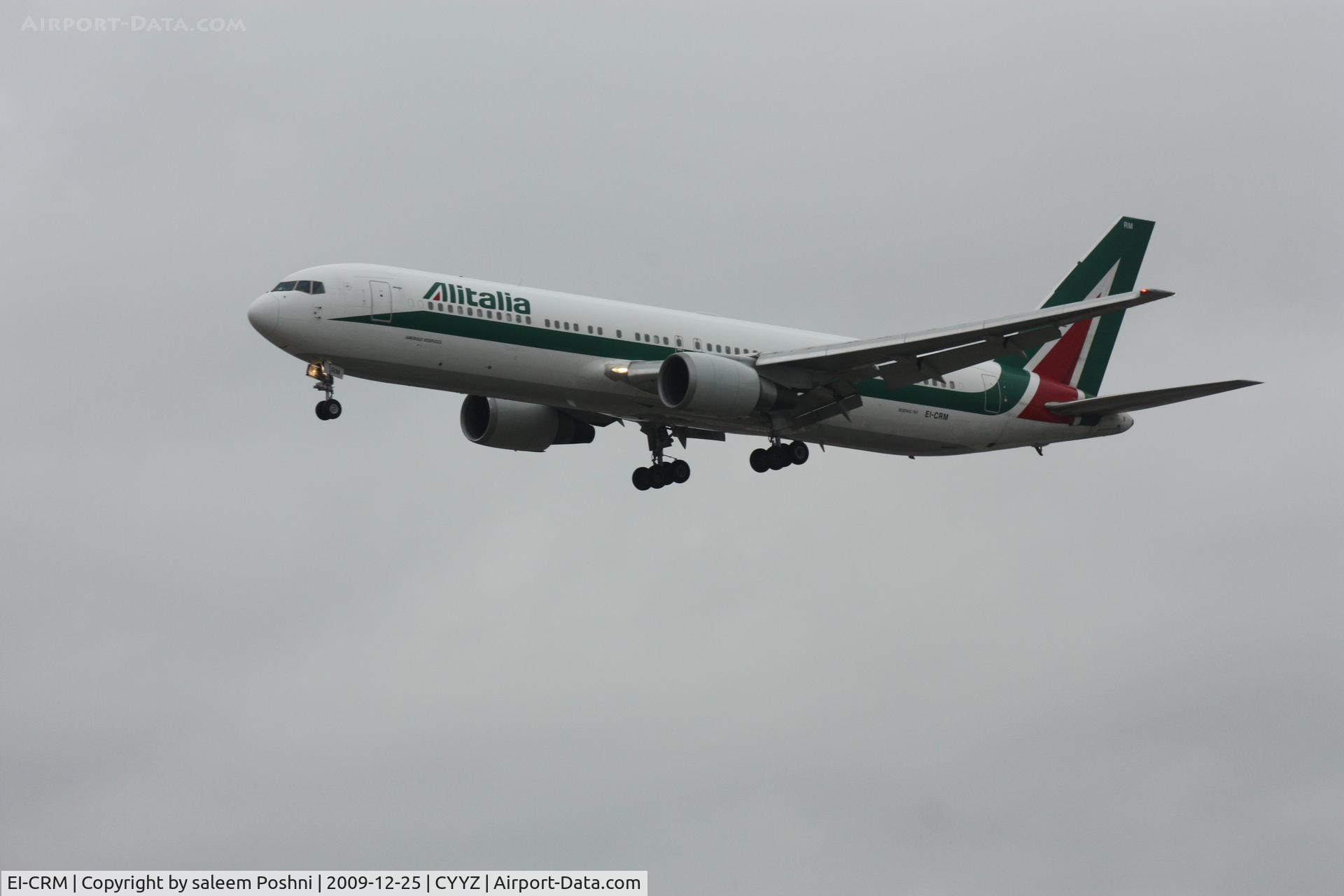 EI-CRM, 1999 Boeing 767-343/ER C/N 30009, ALITALIA LANDING runway 15R