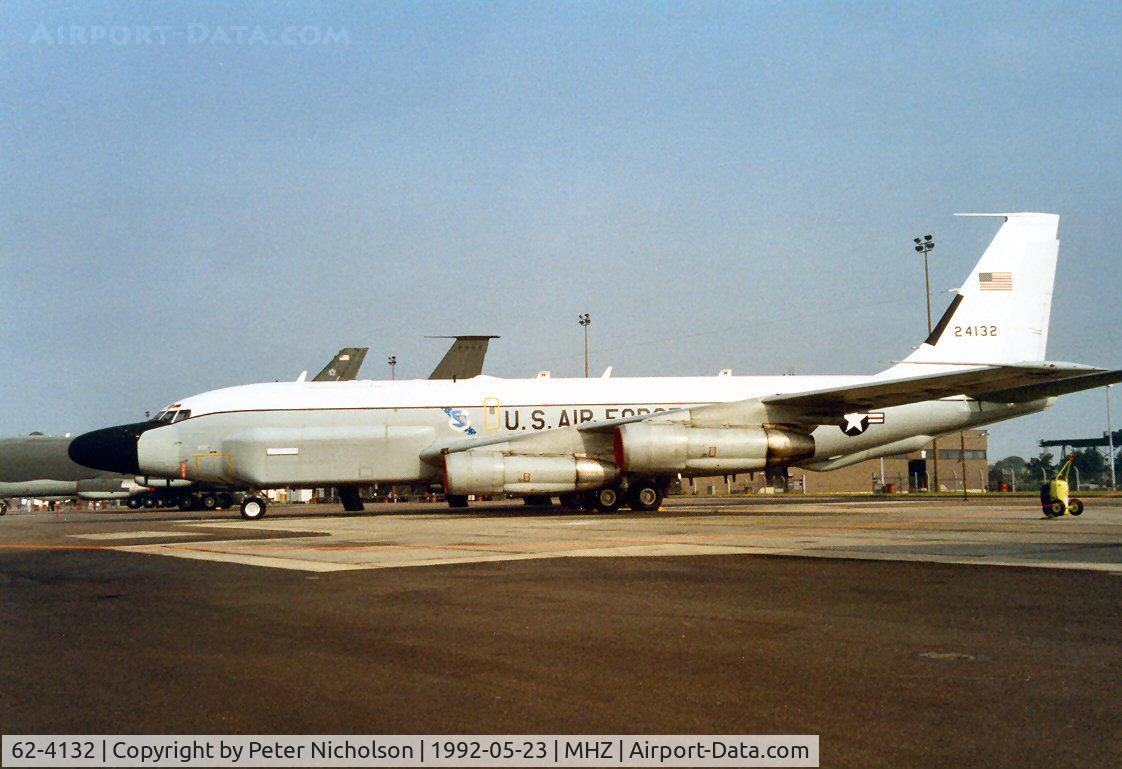 62-4132, 1962 Boeing RC-135W Rivet Joint C/N 18472, Rivet Joint intelligence aircraft of 55 Wing on display at the 1992 Mildenhall Air Fete.