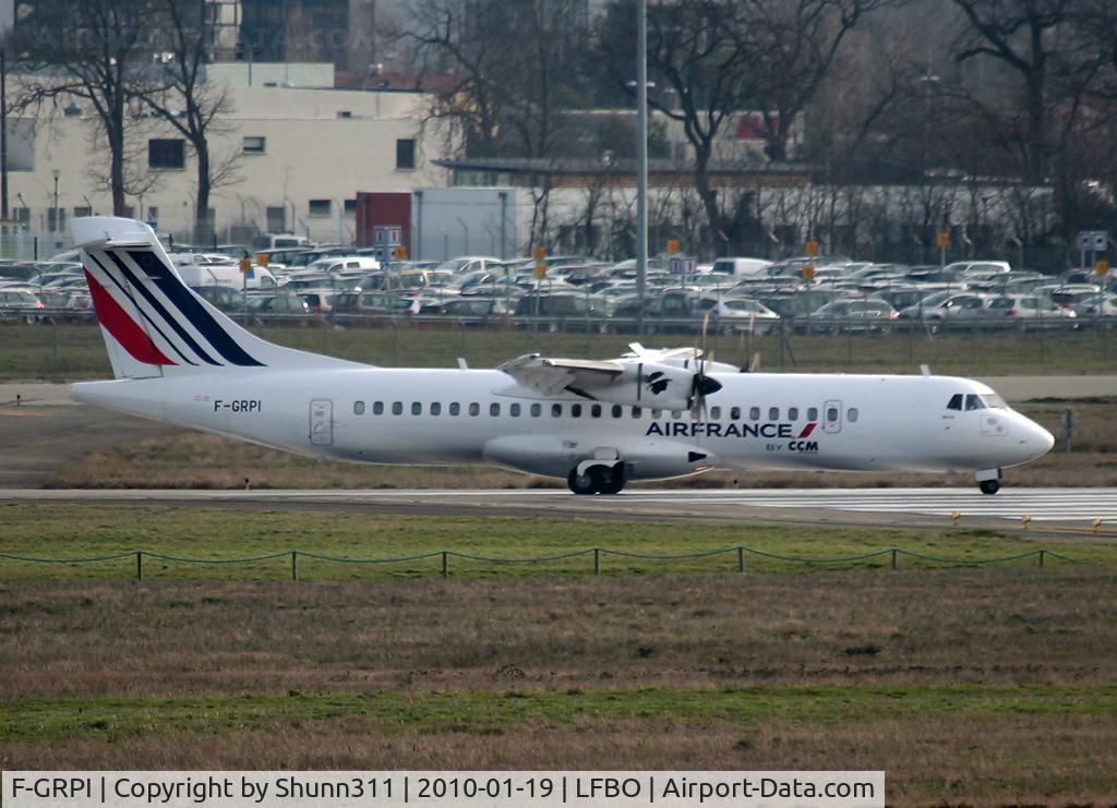 F-GRPI, 2005 ATR 72-212A C/N 722, Lining up rwy 14L for departure in new Air France c/s