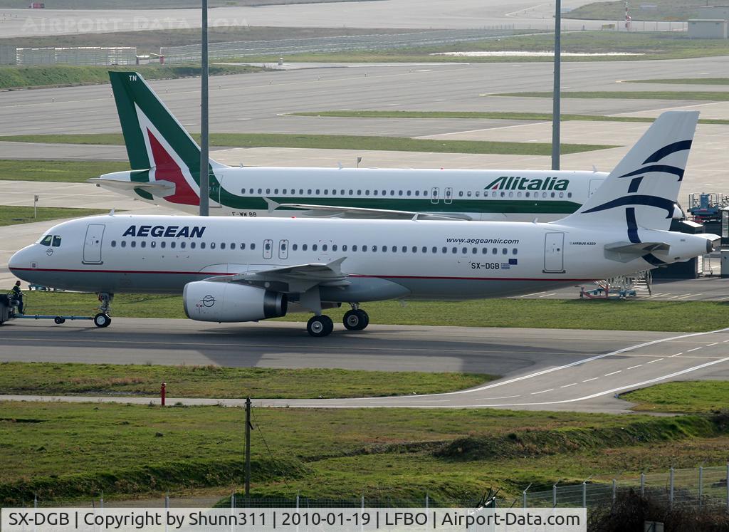 SX-DGB, 2009 Airbus A320-232 C/N 4165, Ready for delivery...