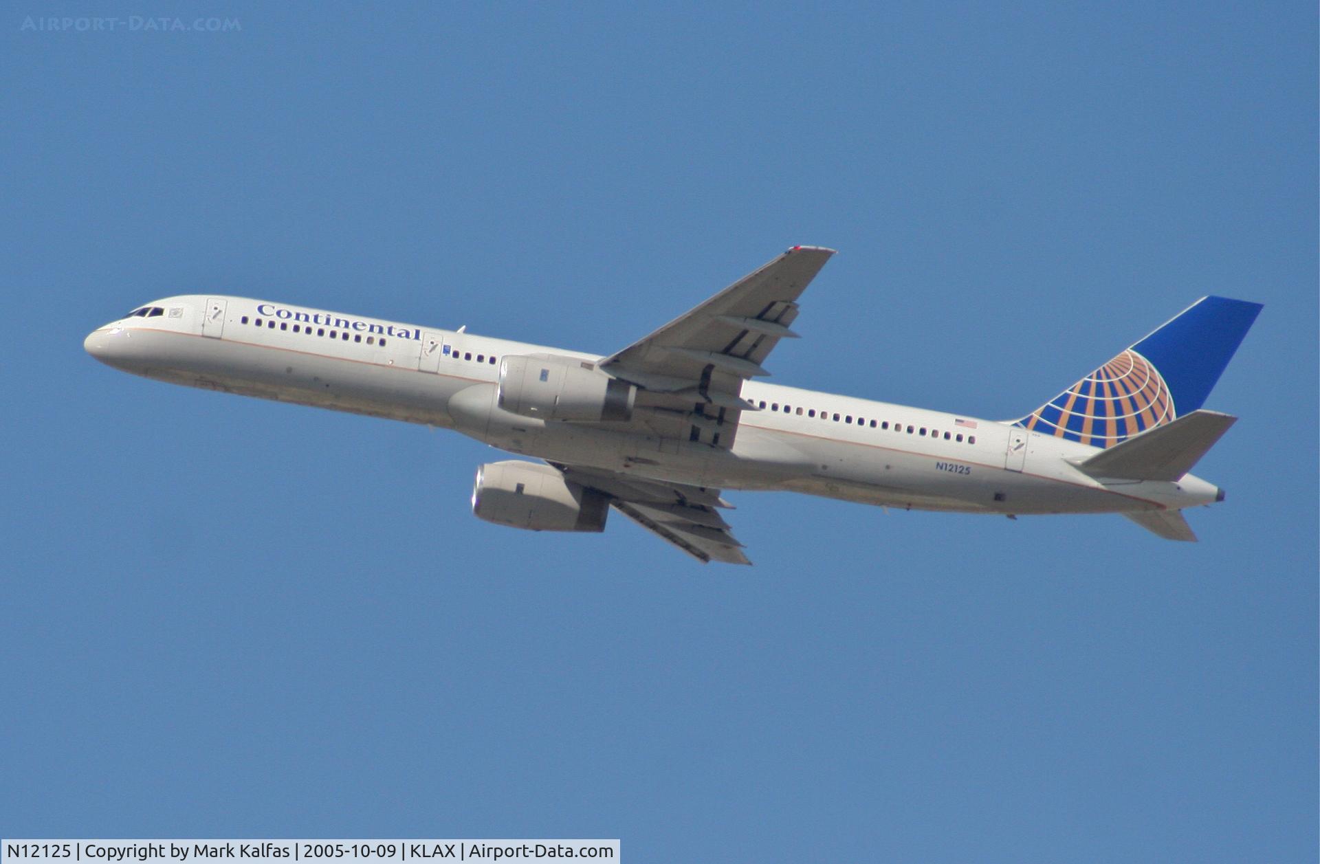 N12125, 1998 Boeing 757-224 C/N 28967, Continental 757-224, 25R departure KLAX.