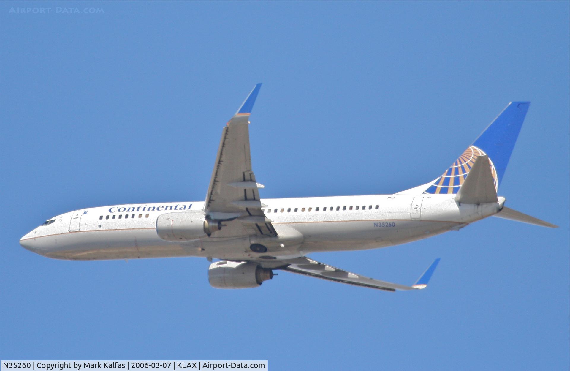 N35260, 2001 Boeing 737-824 C/N 30855, Continental 737-824, 25R departure KLAX.