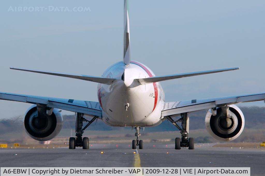 A6-EBW, 2006 Boeing 777-36N/ER C/N 32793, Emirates Boeing 777-300