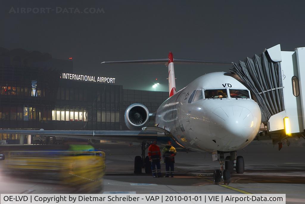 OE-LVD, 1994 Fokker 100 (F-28-0100) C/N 11515, Austrian Arrows Fokker 100