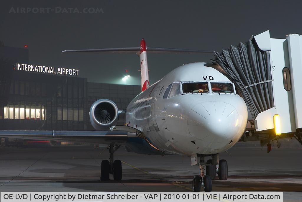 OE-LVD, 1994 Fokker 100 (F-28-0100) C/N 11515, Austrian Arrows Fokker 100