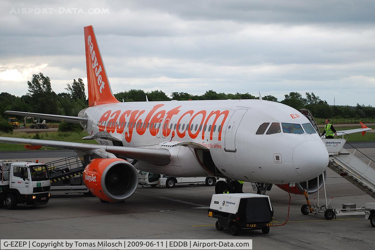 G-EZEP, 2004 Airbus A319-111 C/N 2251, 