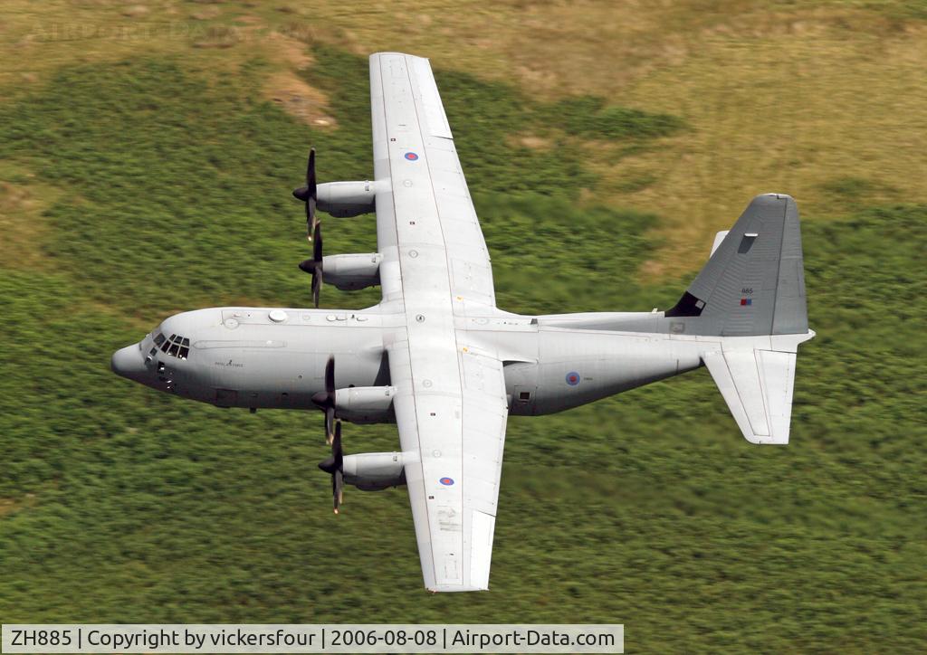 ZH885, 1999 Lockheed Martin C-130J Hercules C.5 C/N 382-5483, Royal Air Force. Operated by LTW. M6 Pass, Cumbria.