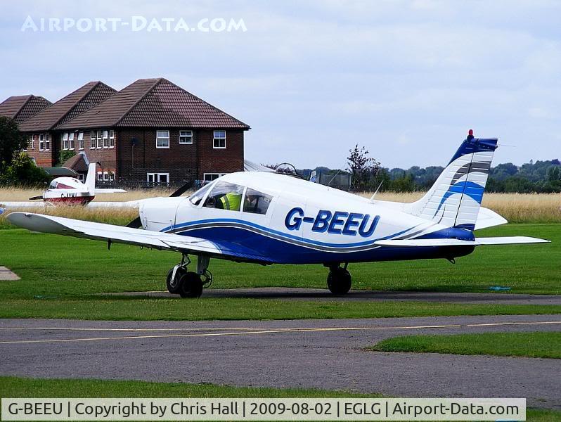 G-BEEU, 1973 Piper PA-28-140 Cherokee C/N 28-7325247, East Herts Flying School