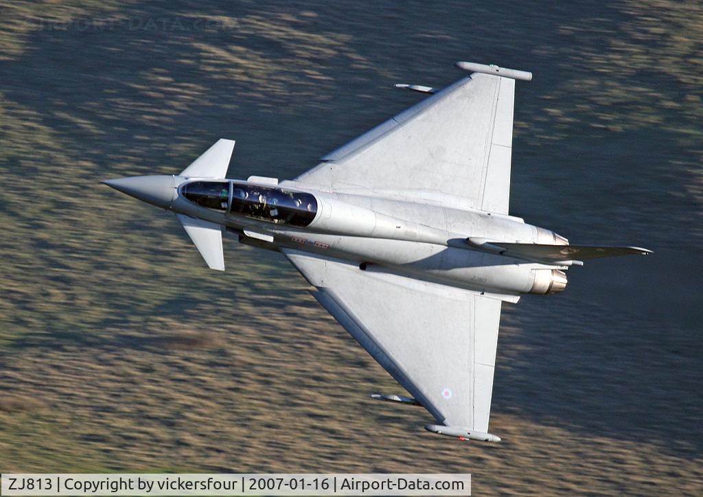 ZJ813, 2005 Eurofighter EF-2000 Typhoon T1 C/N 0091/BT014, Royal Air Force Typhoon T1 (c/n BT014). Operated by 29 (R) Squadron, coded 'BL'. M6 Pass, Cumbria.