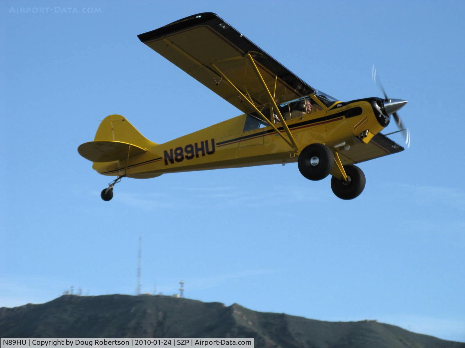 N89HU, Aviat A-1C-200 Husky C/N 3077, 2009 Aviat A-1C 200 HUSKY, Lycoming IO-360-A1D6 200 Hp, oversize tires, takeoff climb Rwy 22