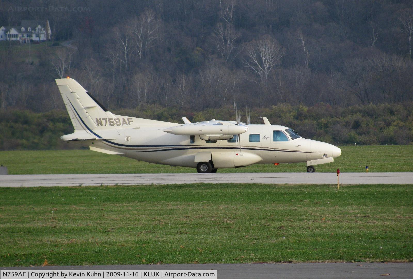 N759AF, Mitsubishi MU-2B-60 Marquise C/N 759SA, MU-2s are sneaky little birds, took me a while to get a good shot of one