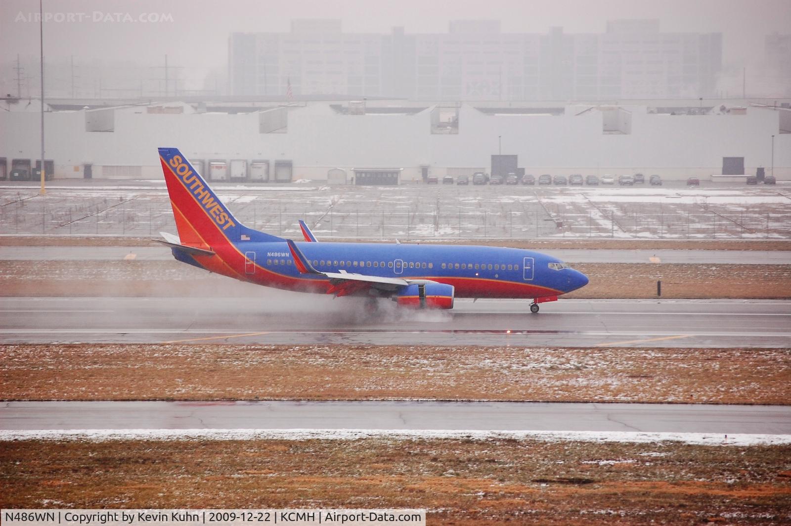N486WN, 2004 Boeing 737-7H4 C/N 33852, Snowblower