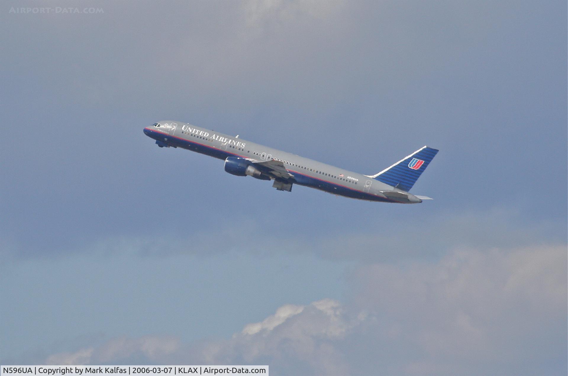 N596UA, 1998 Boeing 757-222 C/N 28749, United Airlines Boeing 757-222, 24L departure KLAX.