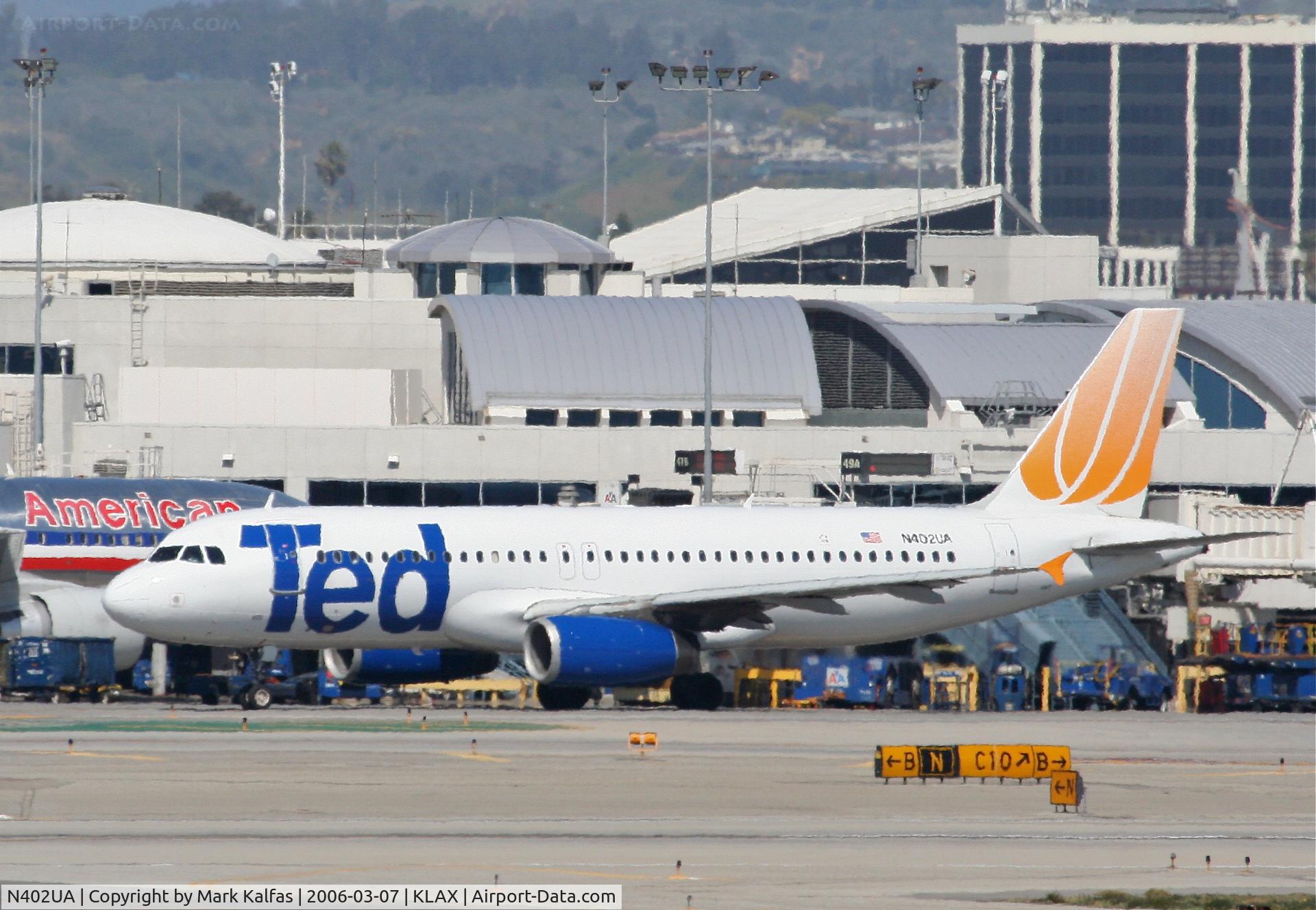 N402UA, 1993 Airbus A320-232 C/N 439, TED A320-232, taxiing to the gat KLAX.