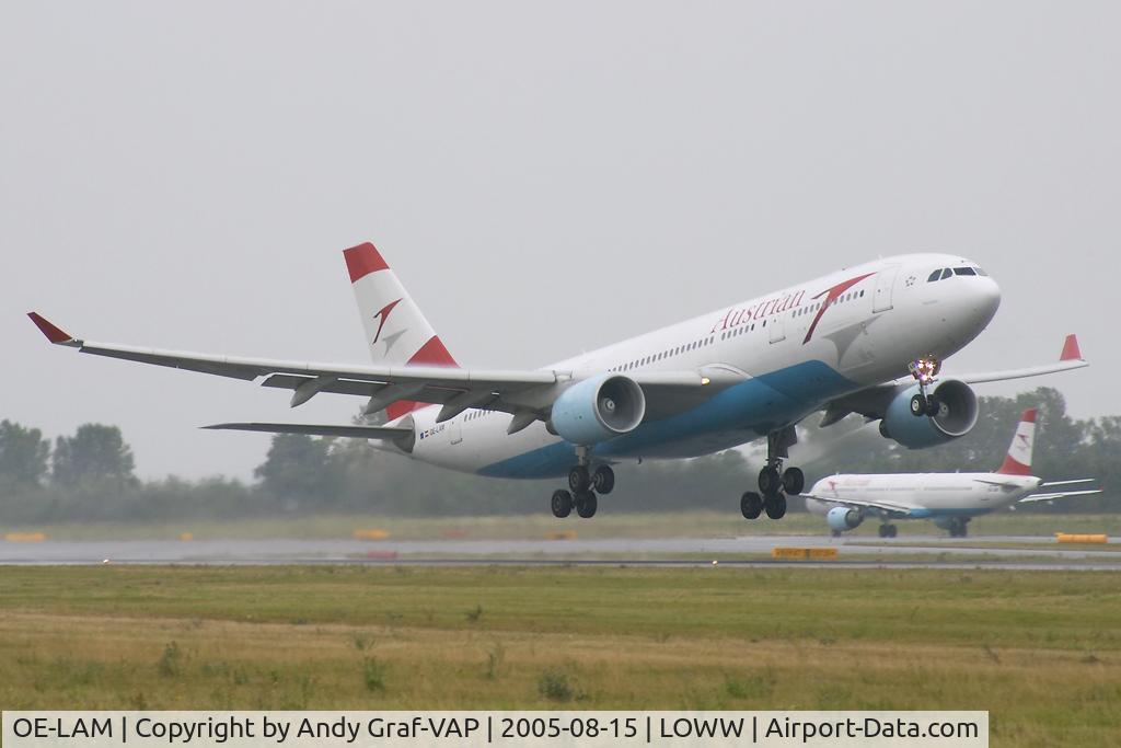 OE-LAM, 1998 Airbus A330-223 C/N 223, Austrian Airlines A330-200
