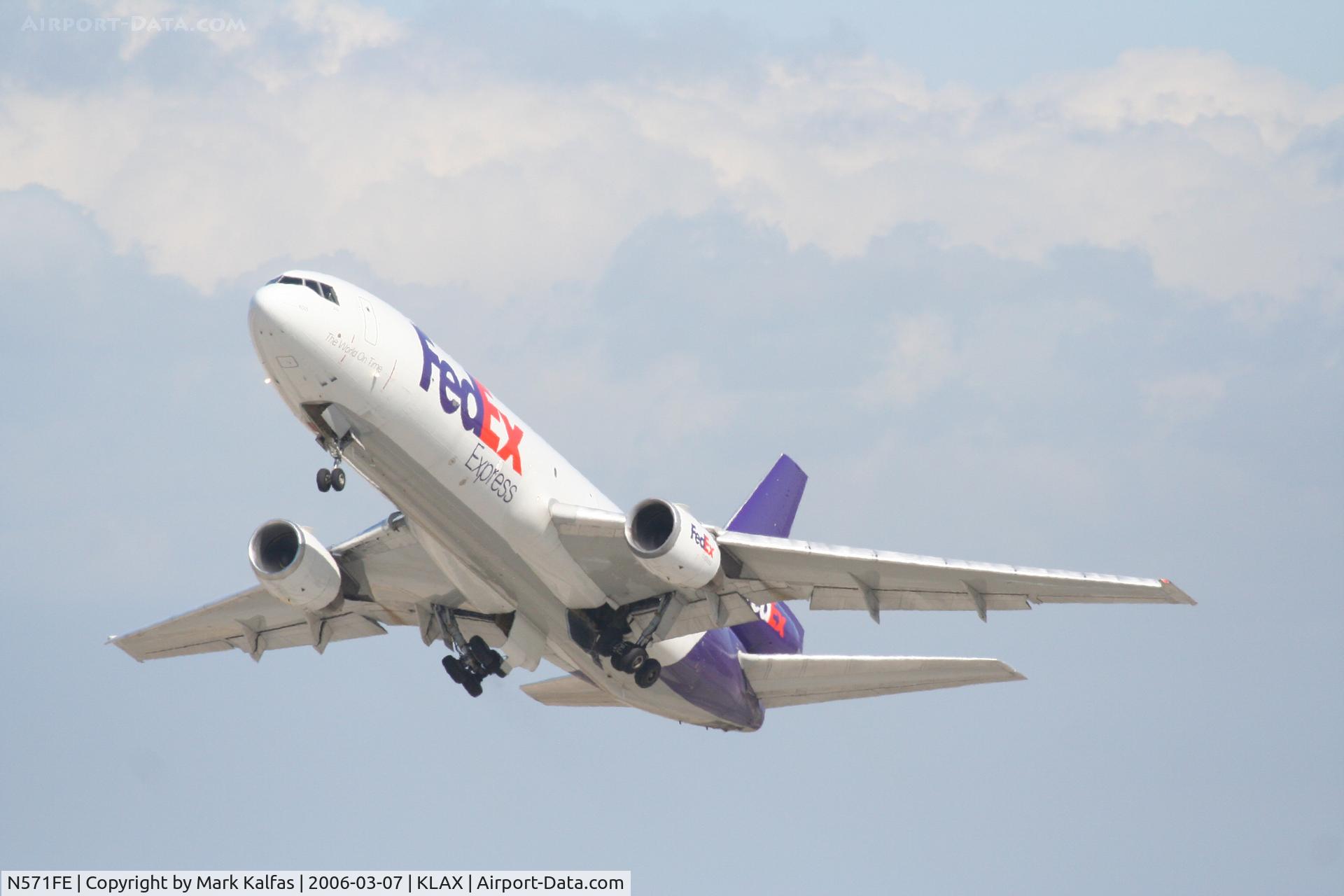 N571FE, 1980 McDonnell Douglas MD-10-10F C/N 47830, FedEX MD-10-10, 25L departure KLAX.