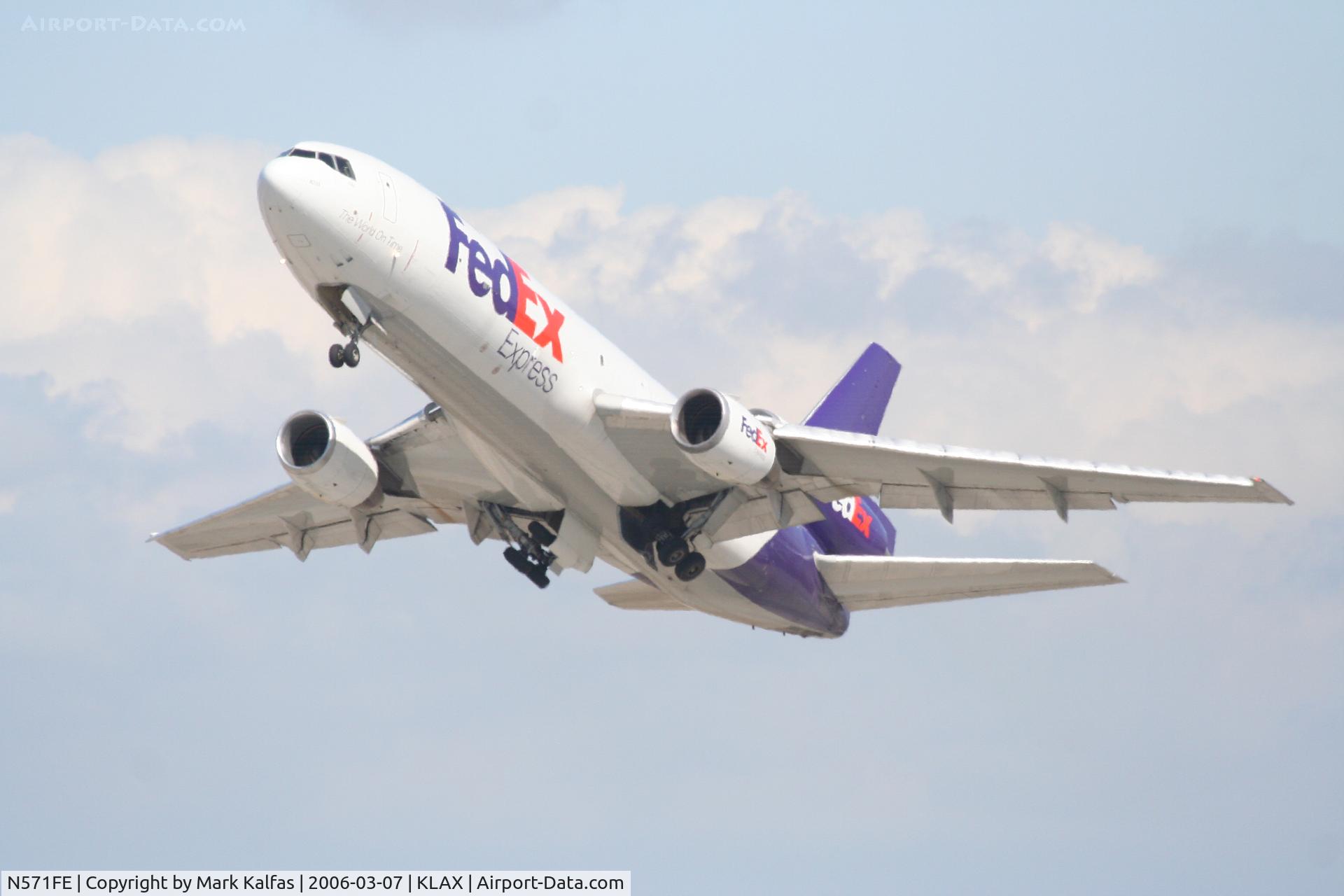 N571FE, 1980 McDonnell Douglas MD-10-10F C/N 47830, FedEX MD-10-10, 25L departure KLAX.