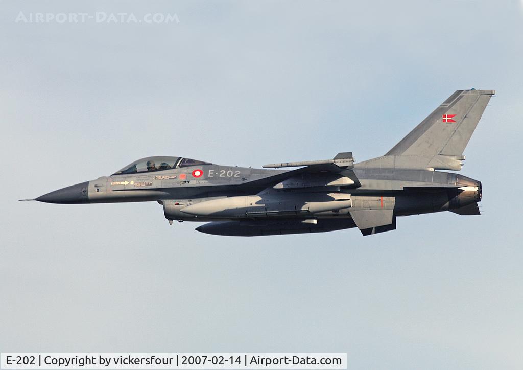 E-202, SABCA F-16A Fighting Falcon C/N 6F-29, Royal Danish Air Force. Operated by Esk 727/730. Dunmail Raise, Cumbria.
