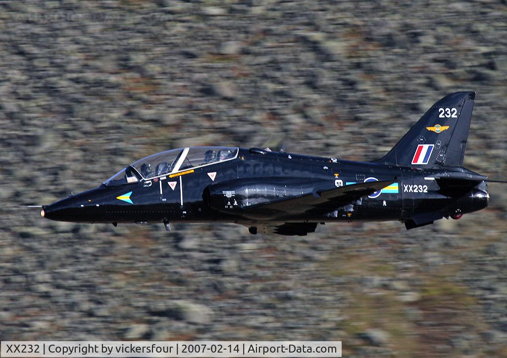 XX232, 1978 Hawker Siddeley Hawk T.1 C/N 068/312068, Royal Air Force. Operated by 208 (R) Squadron. Dunmail Raise, Cumbria.