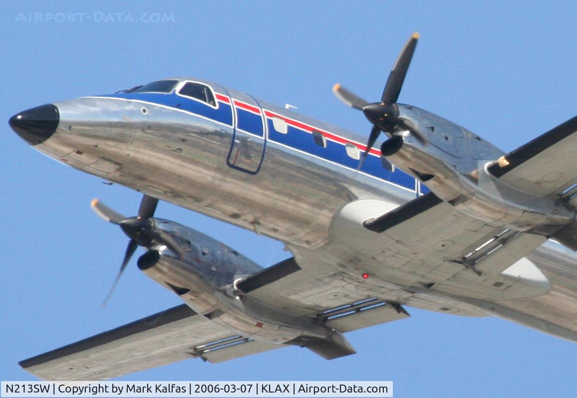 N213SW, 1992 Embraer EMB-120ER Brasilia C/N 120.277, SkyWest EMB-120ER, 25R departure KLAX.