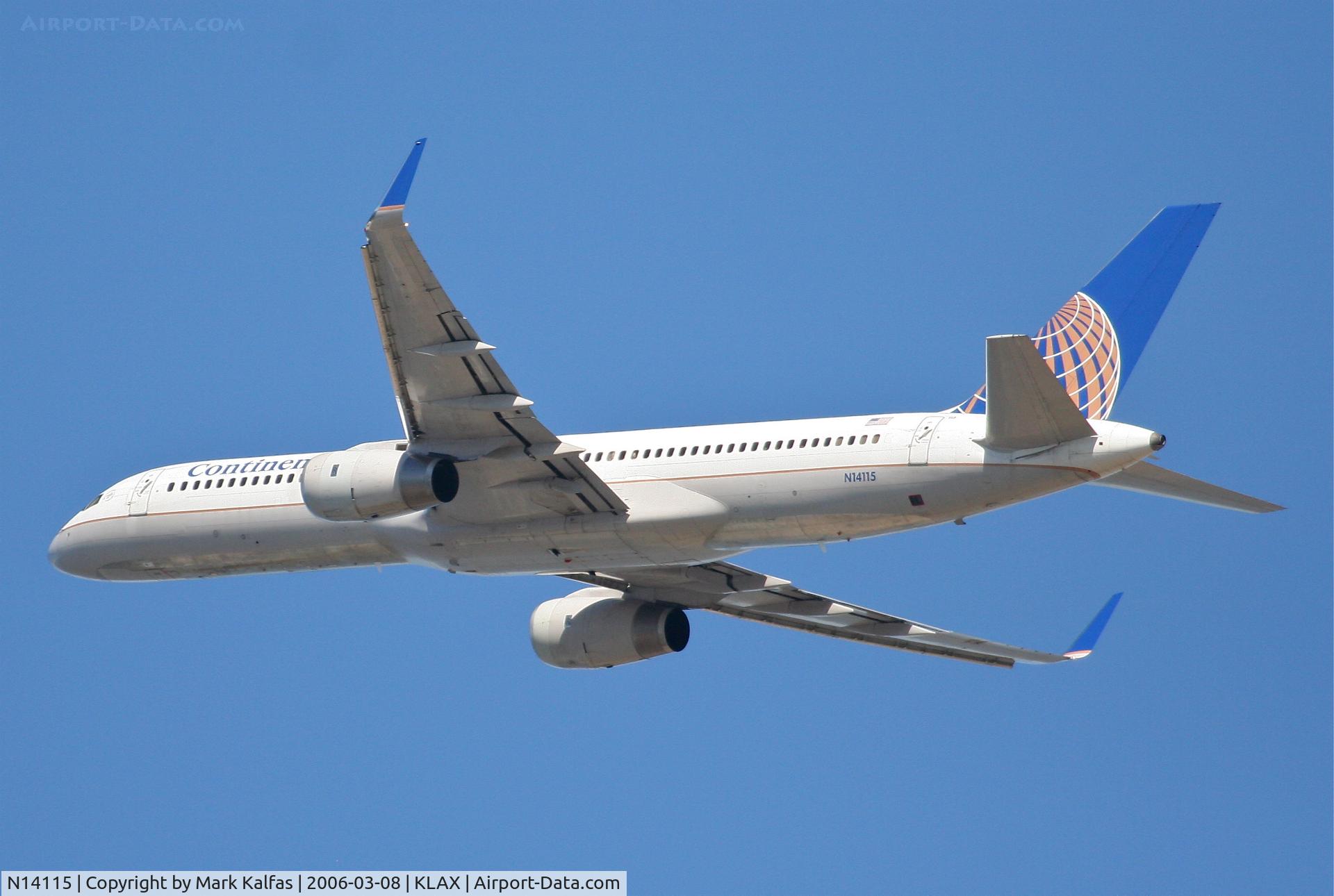 N14115, 1995 Boeing 757-224 C/N 27557, Continental 757-224, 25R departure KLAX.