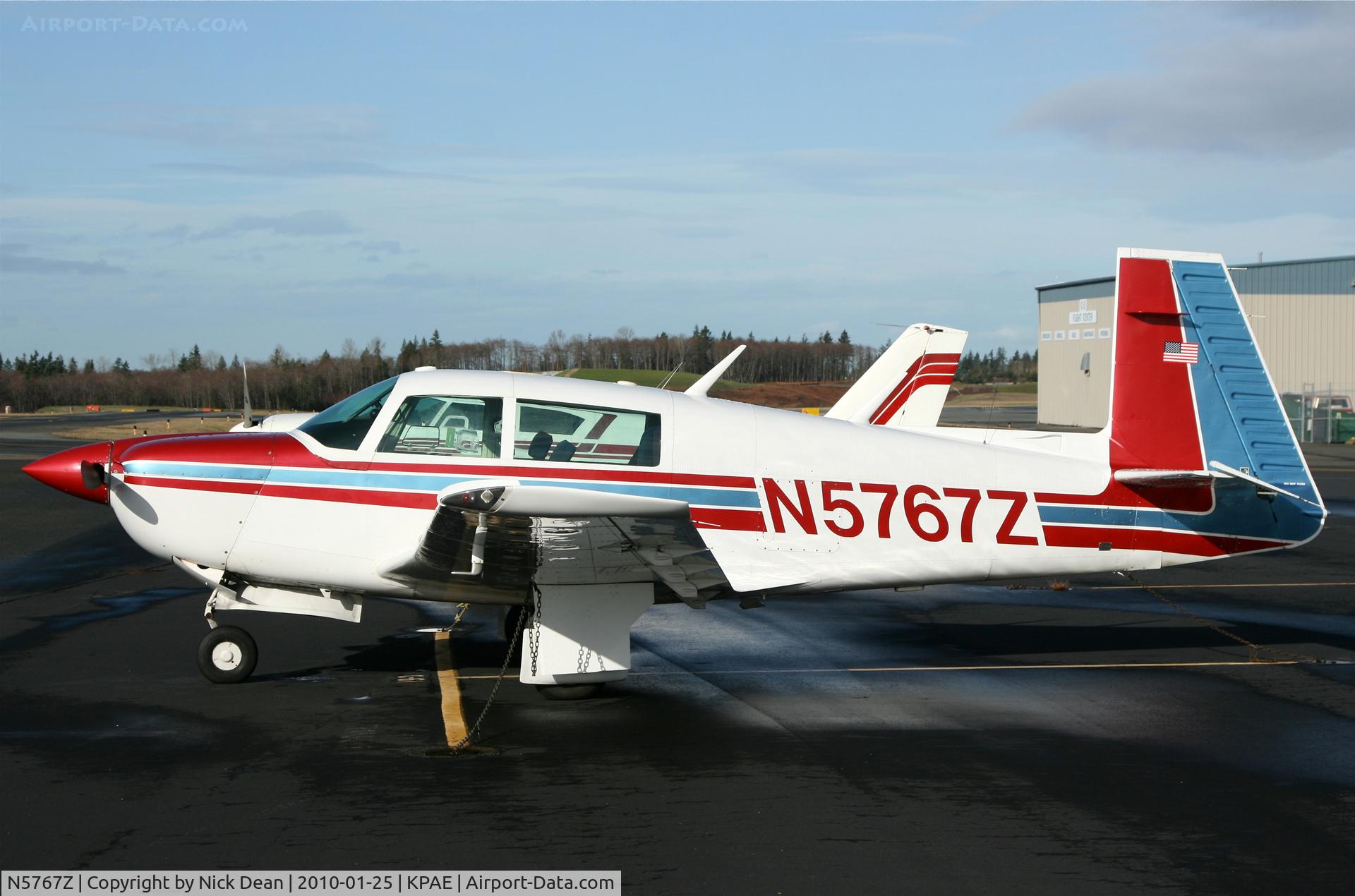 N5767Z, 1984 Mooney M20J 201 C/N 24-1492, KPAE