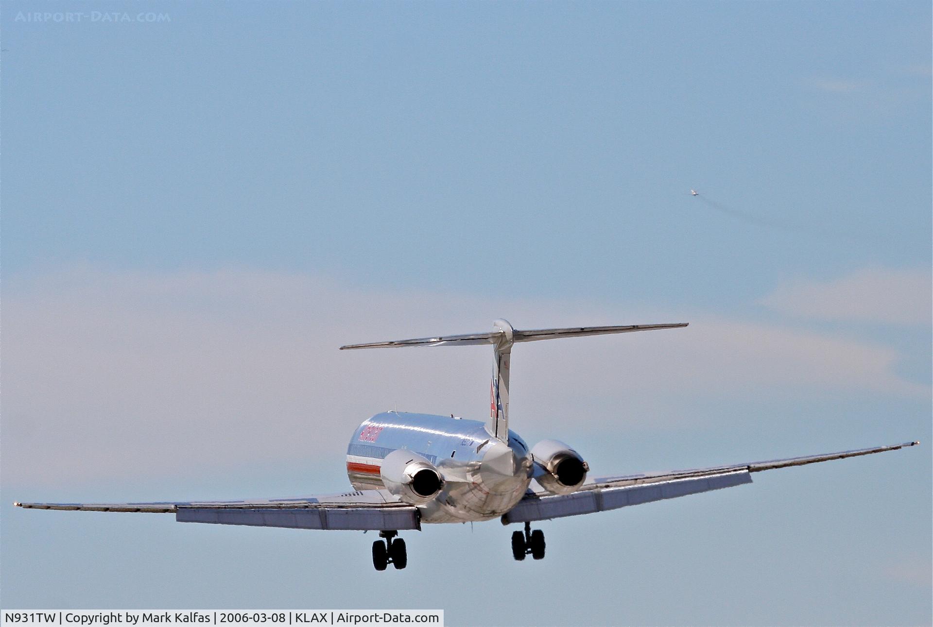 N931TW, 1987 McDonnell Douglas MD-83 (DC-9-83) C/N 49527, American Airlines Mcdonnell Douglas DC-9-83(MD-83), short final 25R KLAX.