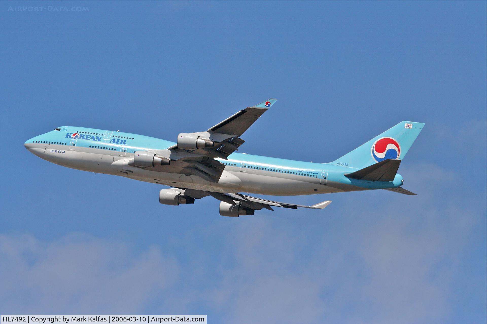 HL7492, Boeing 747-4B5 C/N 26397, Korean Airlines Boeing 747-4B5, 25R departure KLAX.