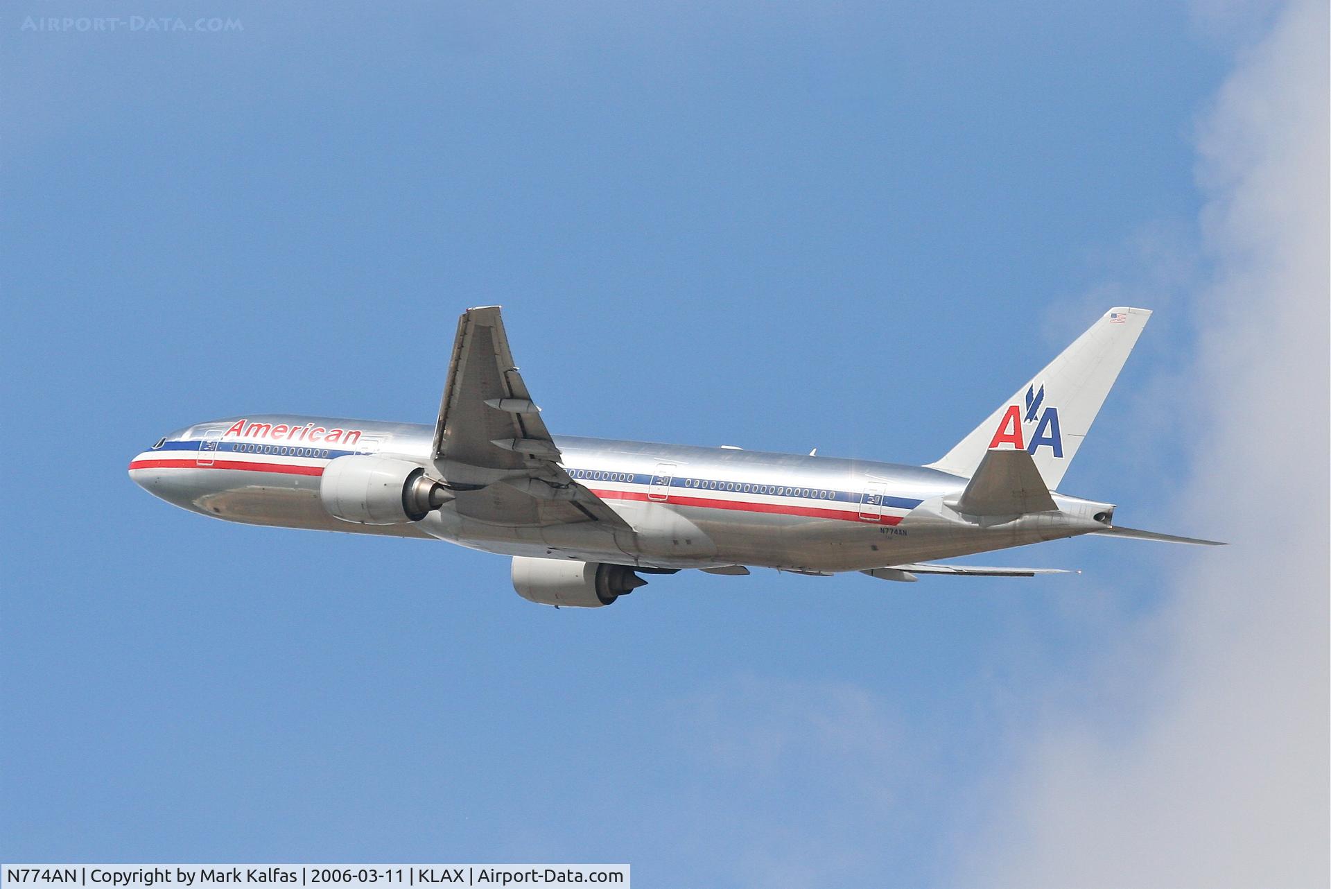 N774AN, 1999 Boeing 777-223 C/N 29581, American Airlines Boeing 777-223, 25R departure KLAX.