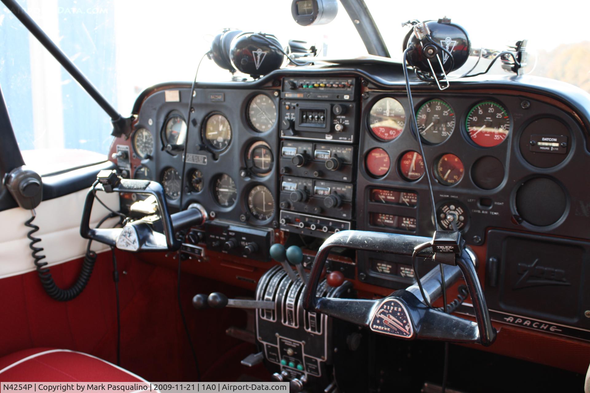 N4254P, 1959 Piper PA-23-160 Apache C/N 23-1753, Piper PA-23-160