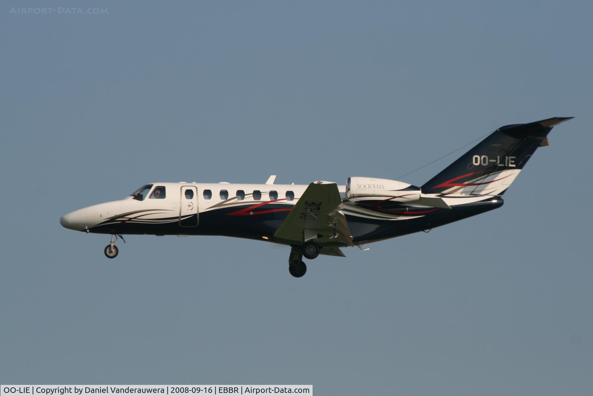 OO-LIE, 2007 Cessna 525B CitationJet CJ3 C/N 525B-0173, Descending to RWY 25L